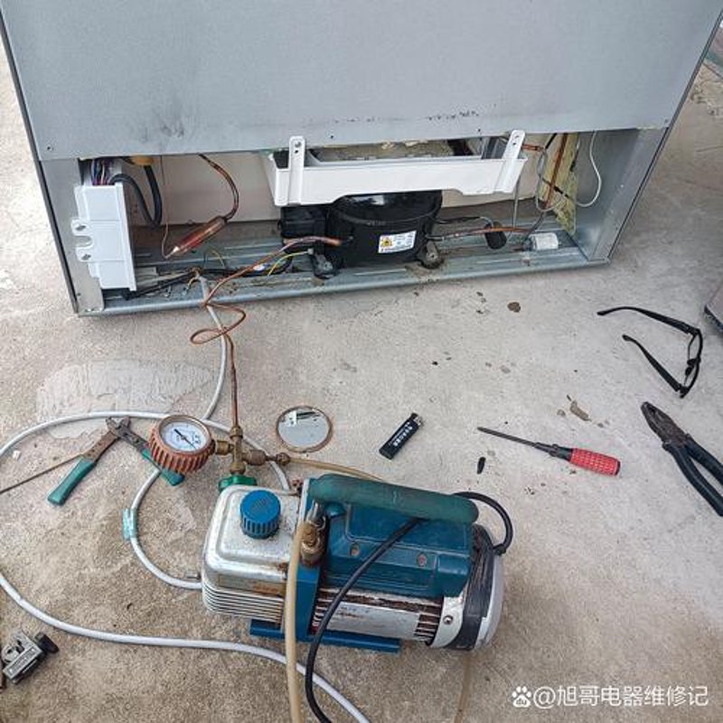 海口冰箱维修：智能化与绿色化的趋势解读